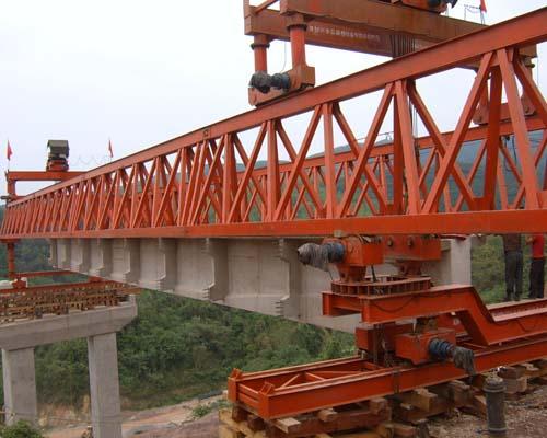 双导梁架桥机在架设过程中的安全控制